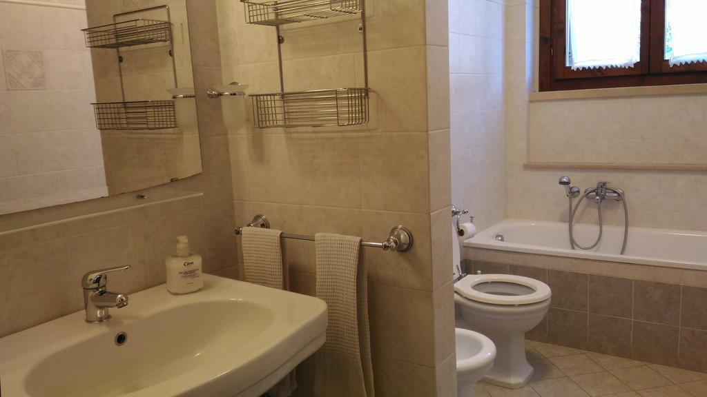 Villa San Nicola B&B 폴로니카 객실 사진