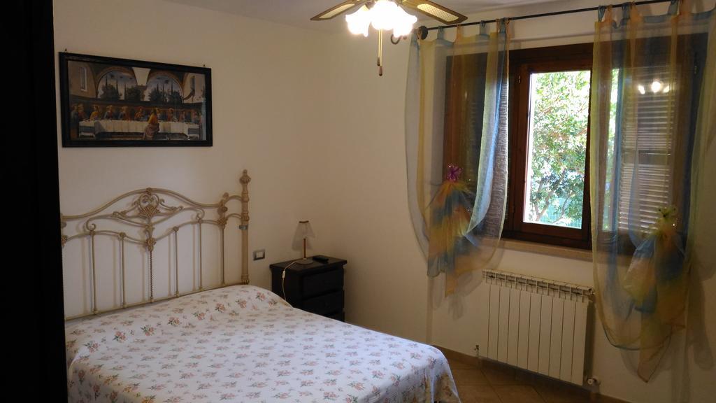 Villa San Nicola B&B 폴로니카 객실 사진